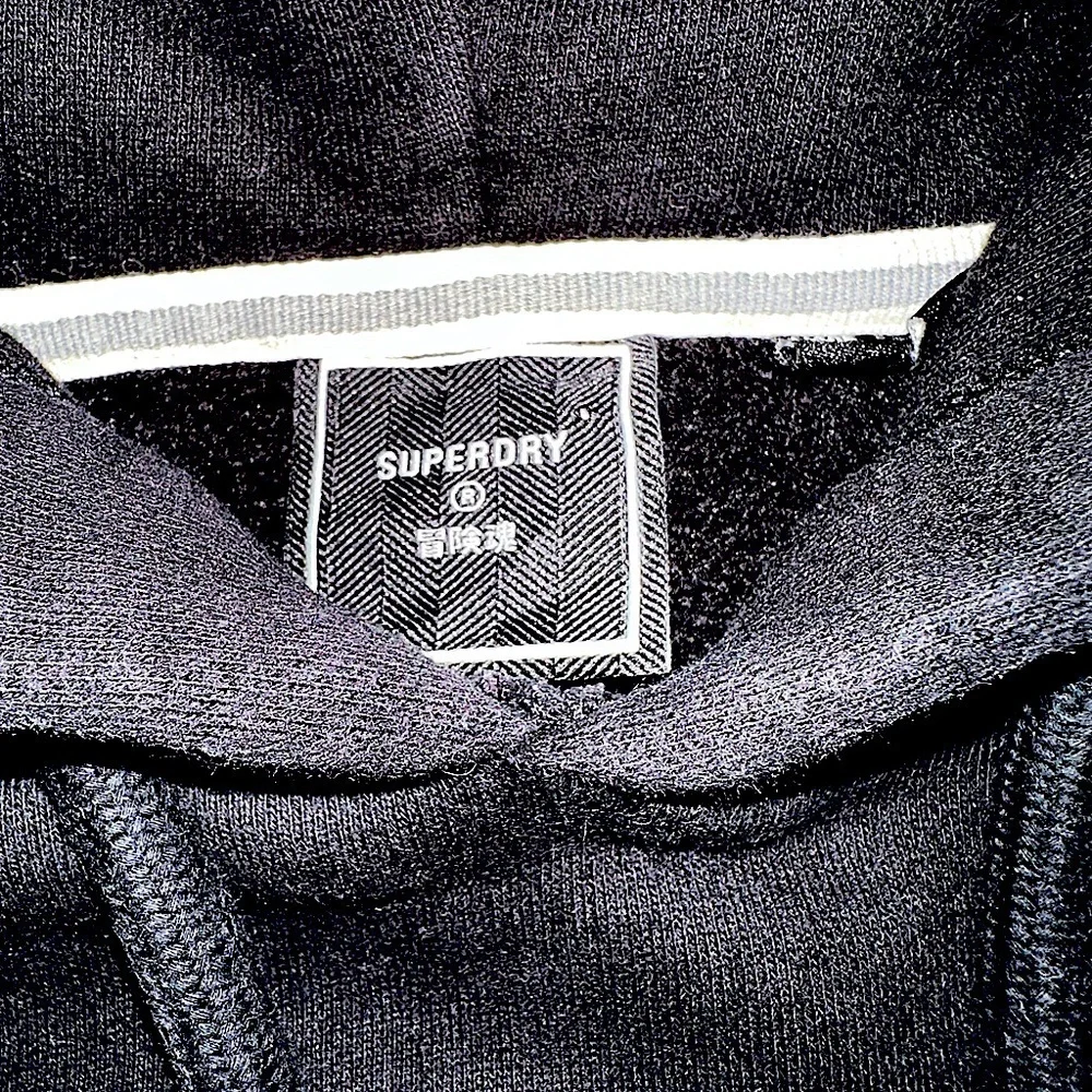 SUPERDRY ESSENTIAL LOGO HOODIE - Picture 6 of 7